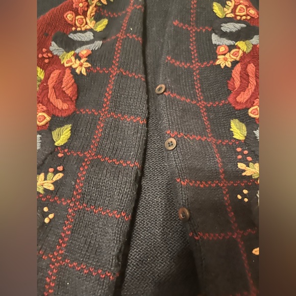 Lucia Embroidered Floral Sweater Vest Medium Vintage Cottagecore Knit Button - Picture 4 of 9